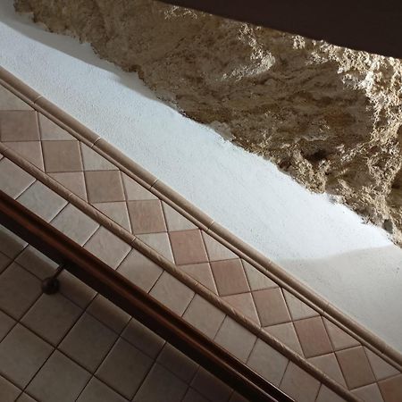Casa Cueva Roman Setenil De Las Bodegas ภายนอก รูปภาพ